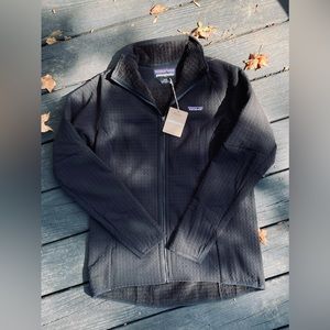 Women’s Patagonia jacket size medium